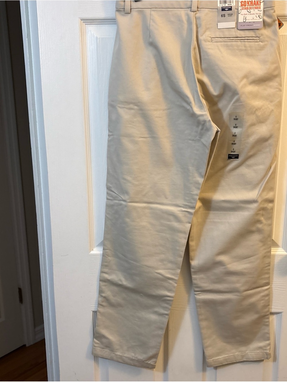Dockers women’s Chino Pants in Light Khaki